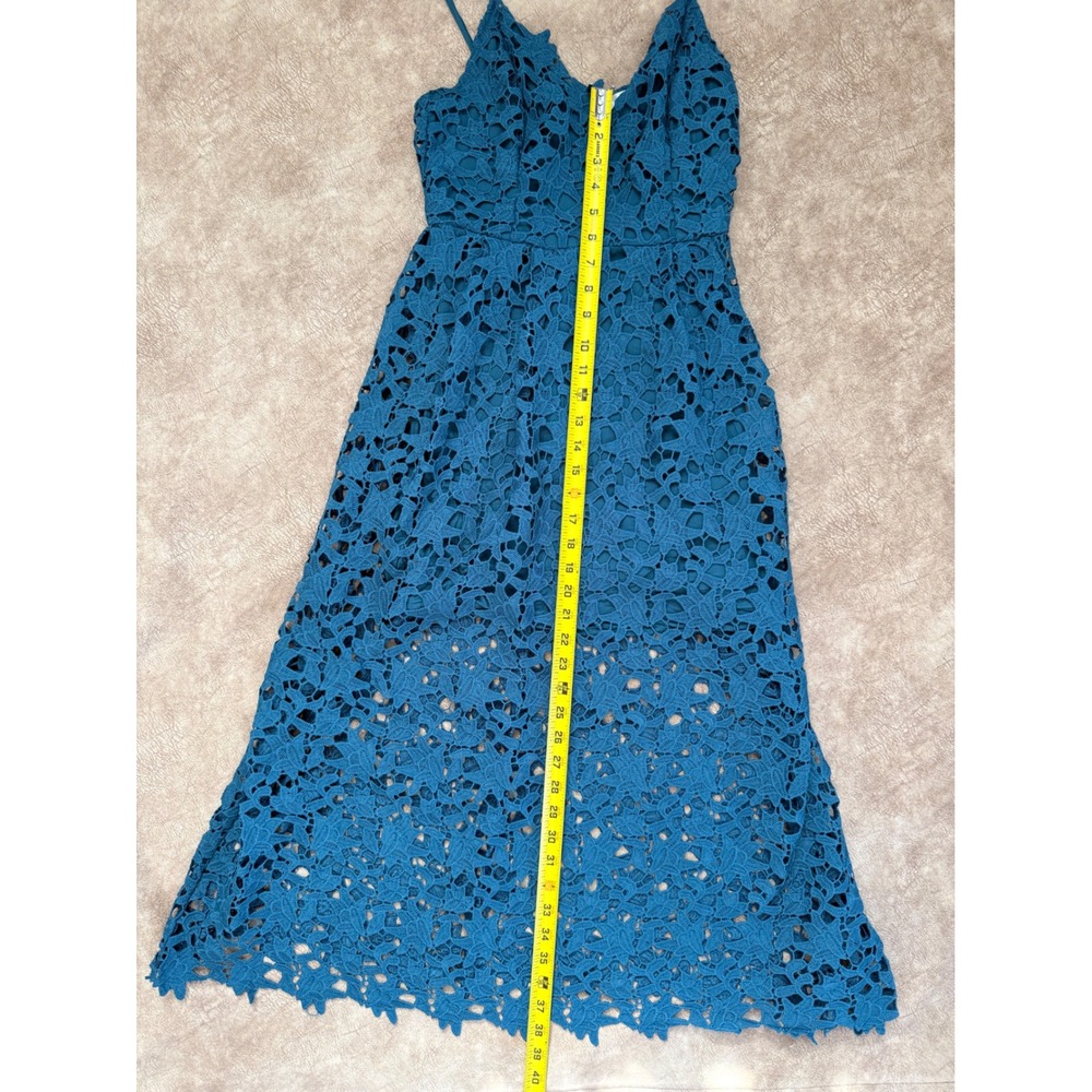 ASTR The Label Teal Blue Floral Lace Midi Dress Sleeveless Cami Wedding Guest M - Picture 9 of 12